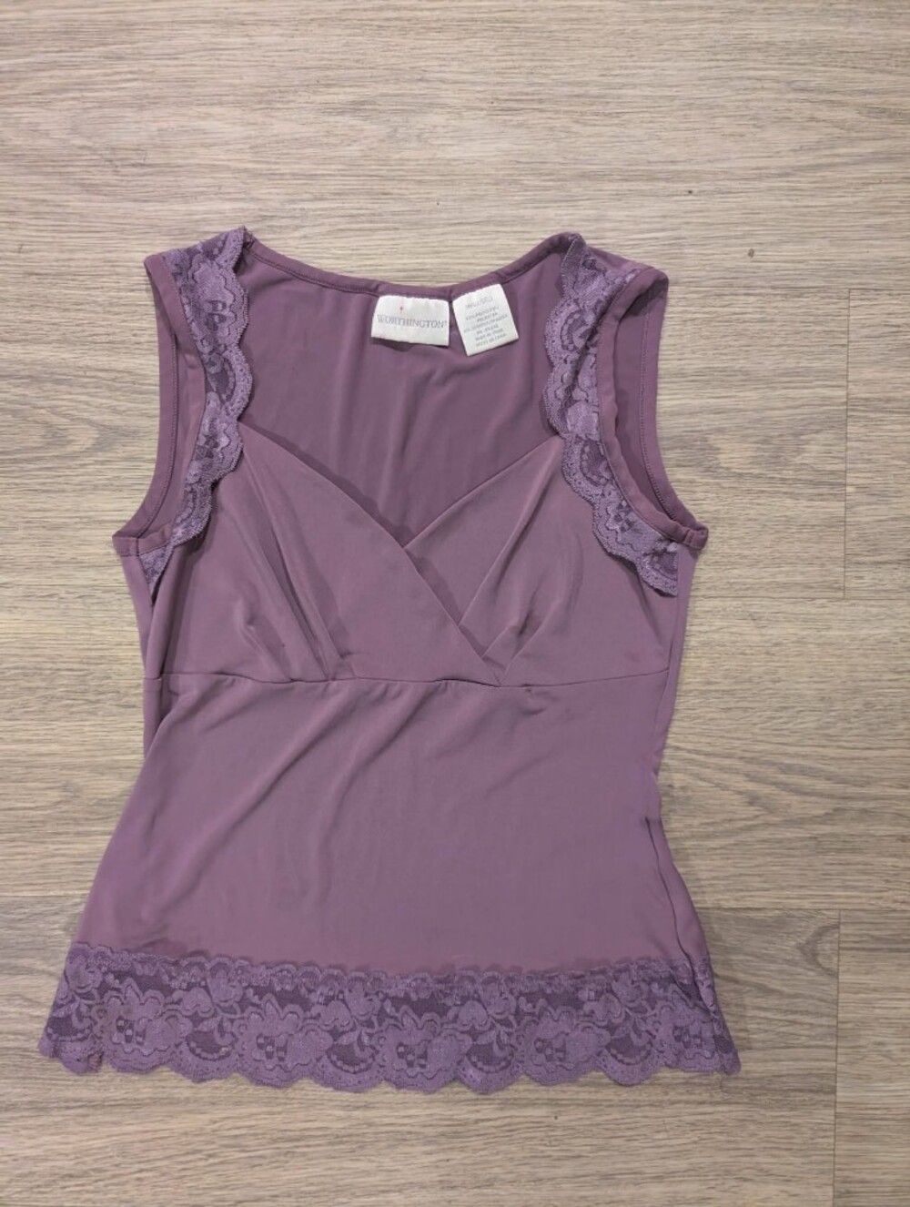 Women’s Lace-Trim Tank Top — Mauve Purple